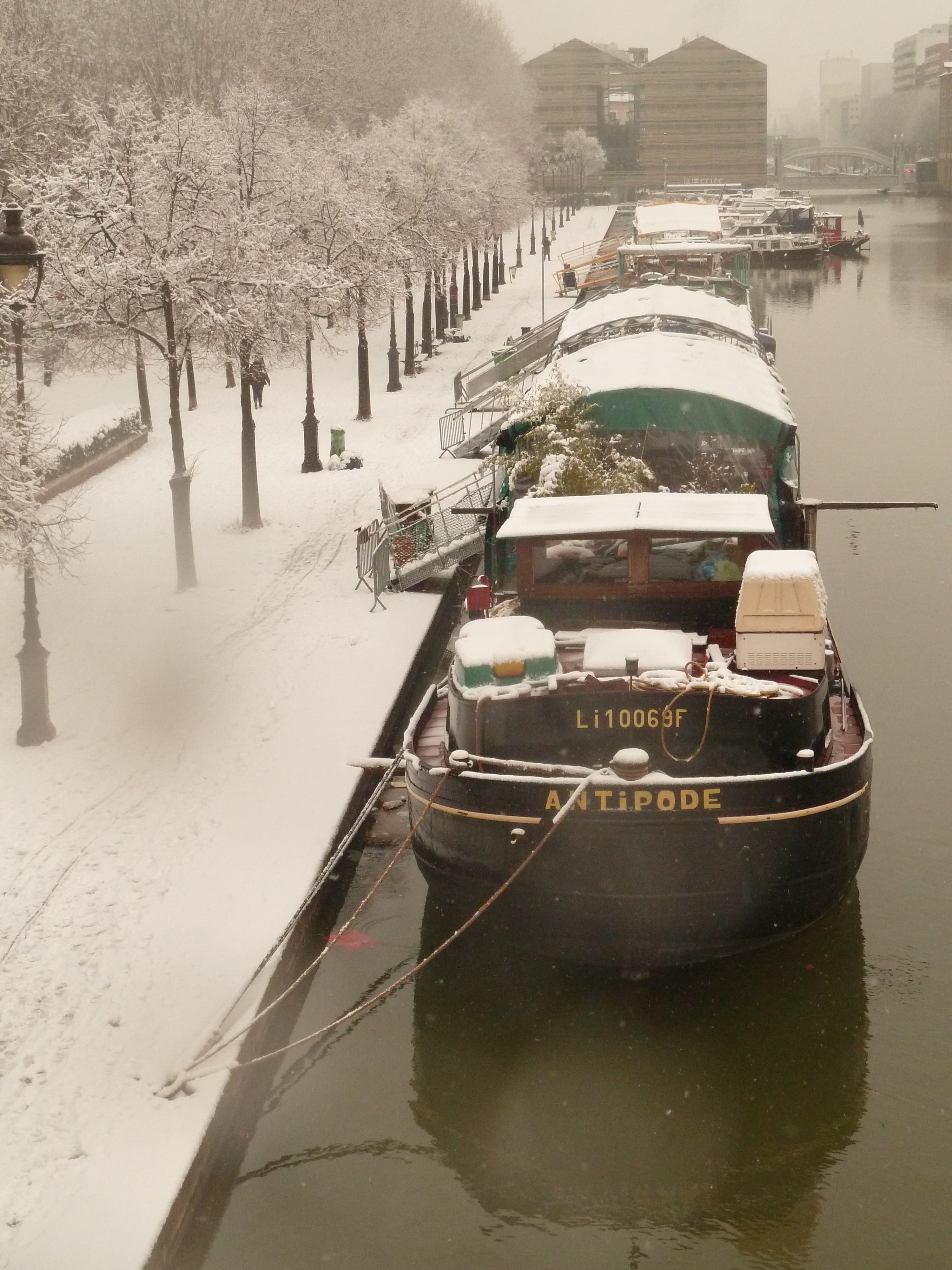 Bassin de la Villette et canal de l'Ourcq 34
